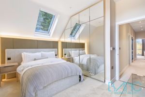 Photo 6- click for photo gallery